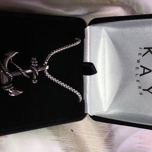 Men’s anchor necklace